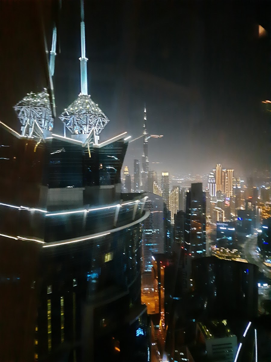 Vault, Dubai