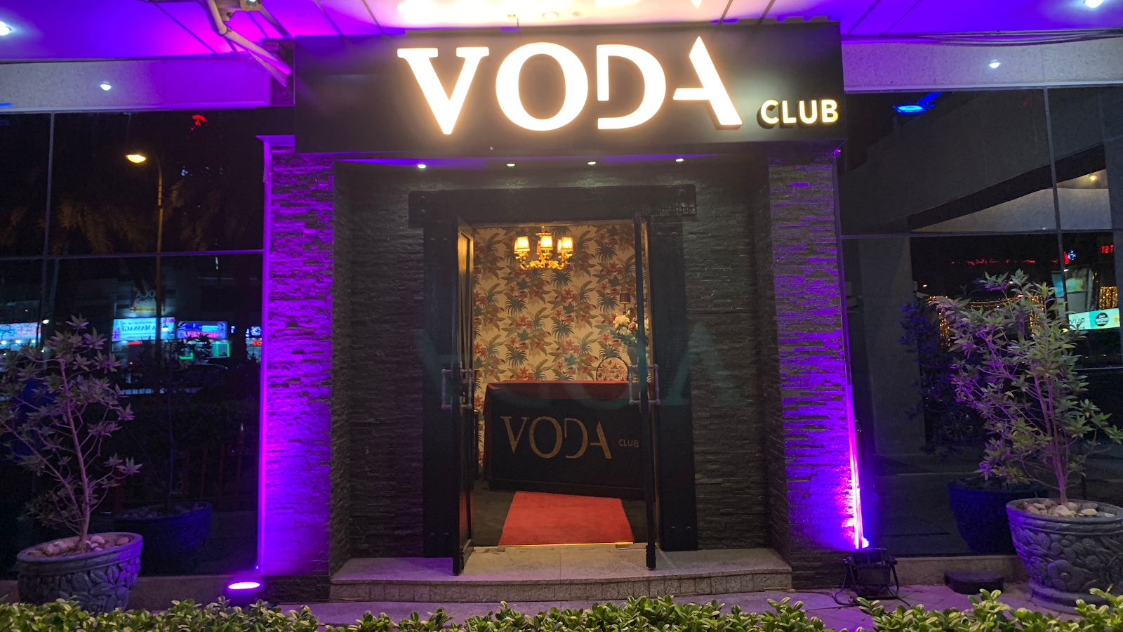 Voda Bar, Dubai