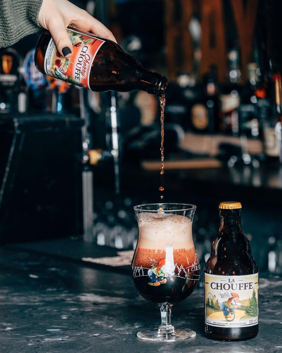 Galway Bay Brewery Against the Grain bar service