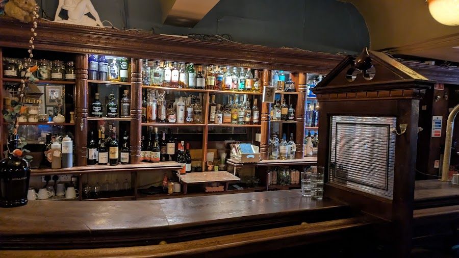 L Mulligan Grocer bar service