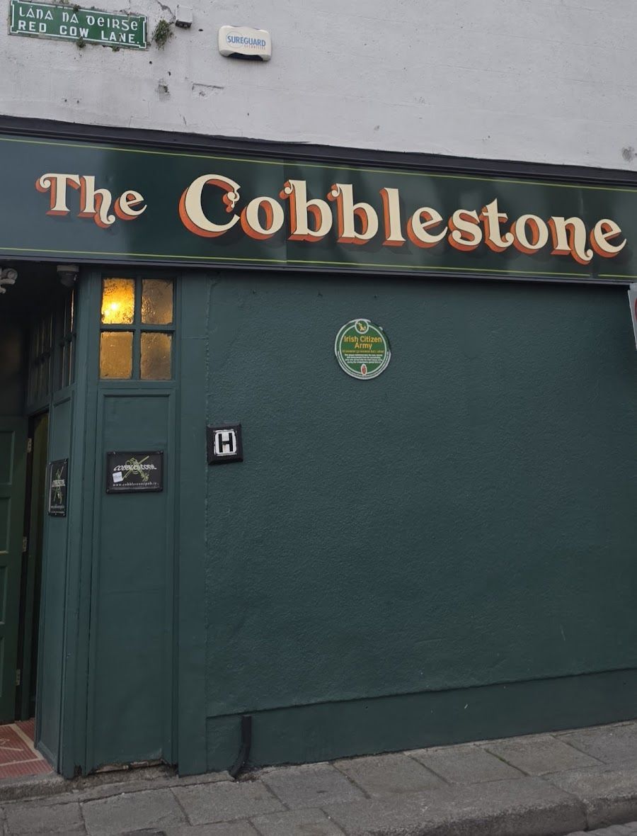 The Cobblestone bar service