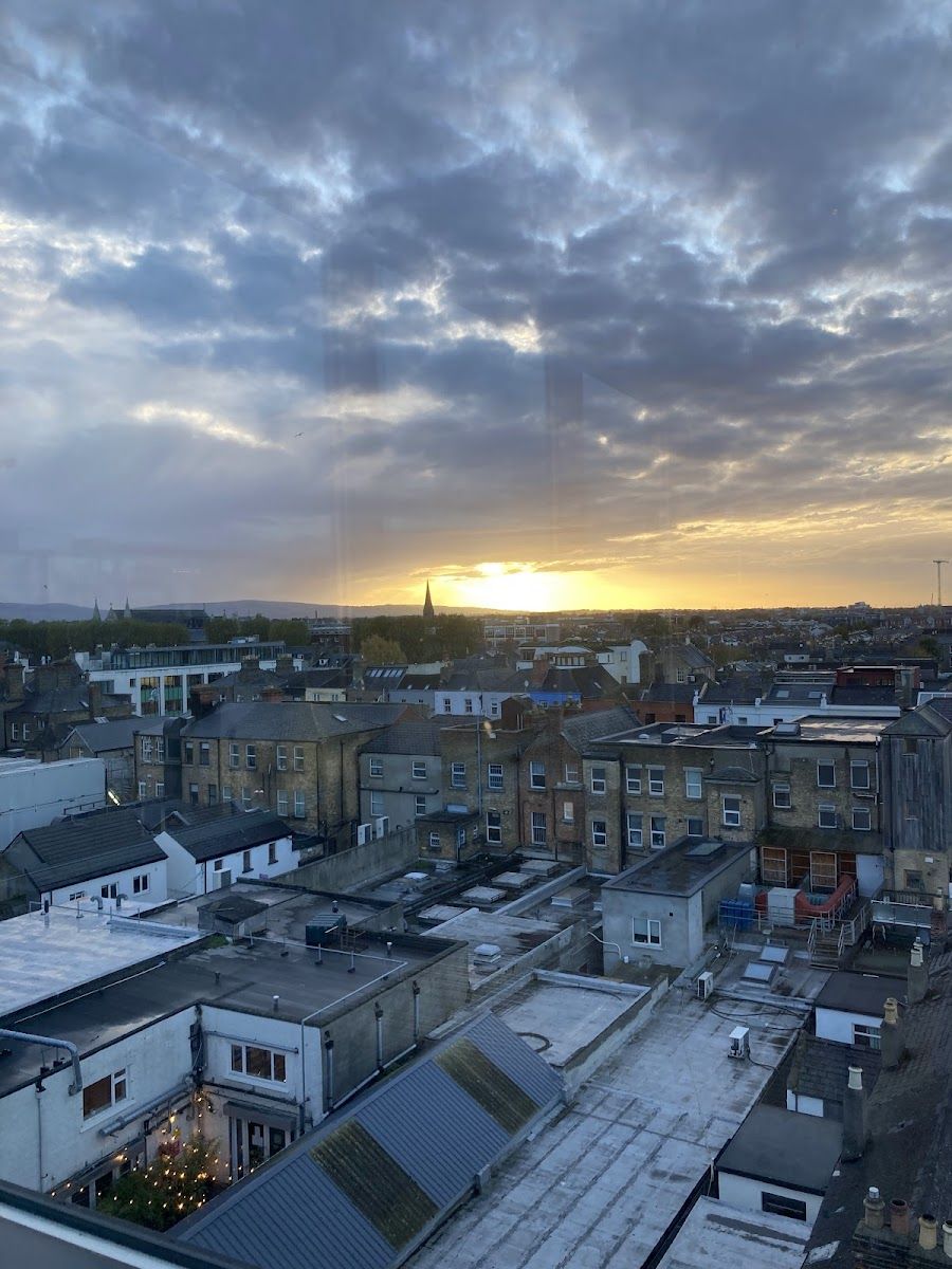 The Dean Sophie's Rooftop bar service