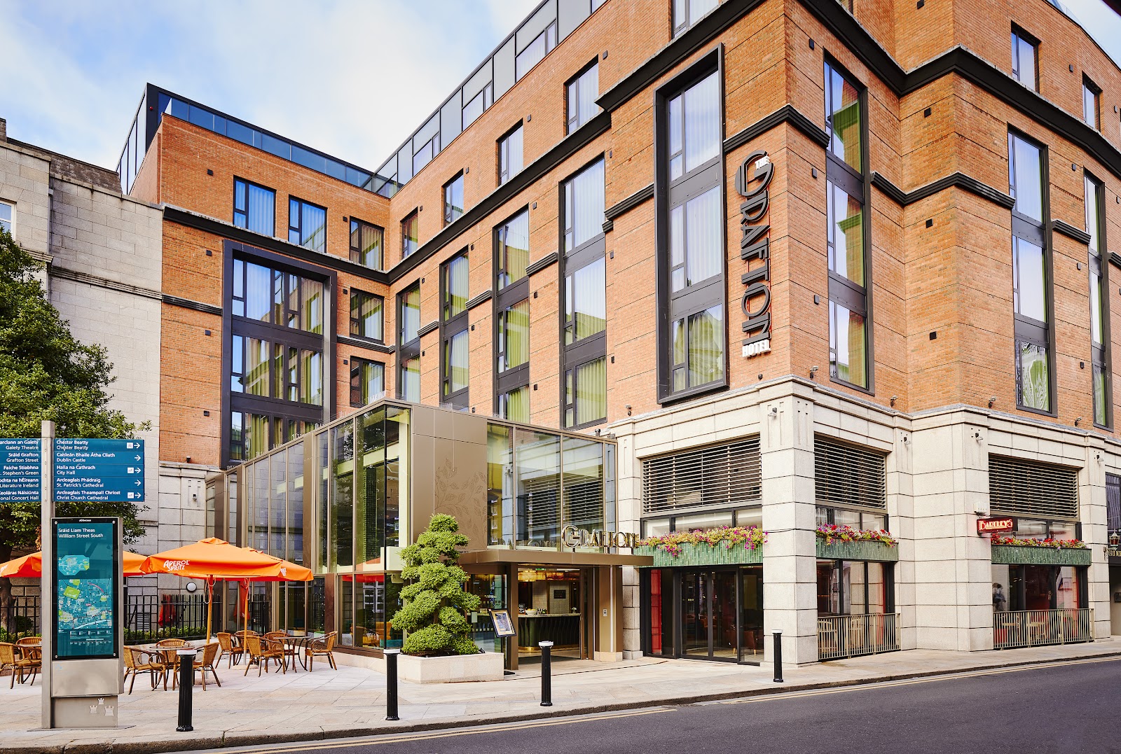 The Alex Hotel Bar