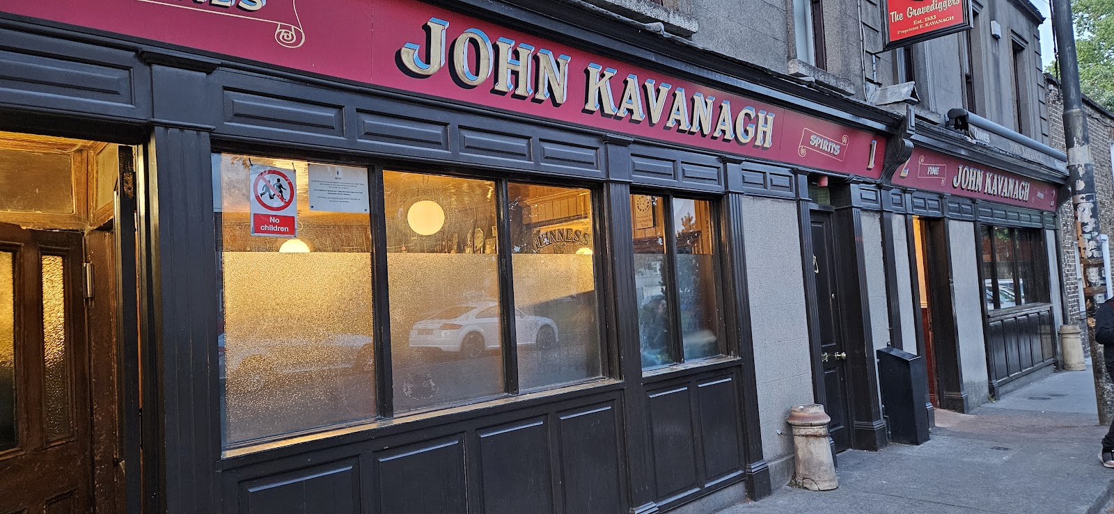 The Gravediggers, Dublin