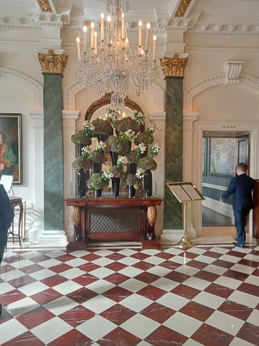 1824 Bar at The Shelbourne Saint Stephen's Green atmosphere