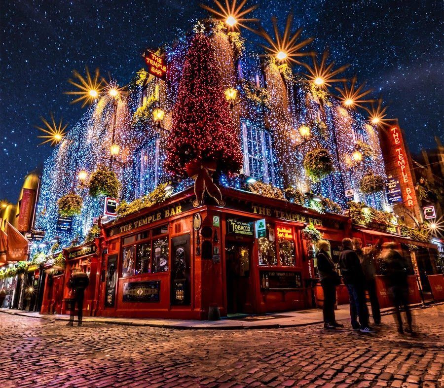 The Temple Bar Pub Temple Bar atmosphere