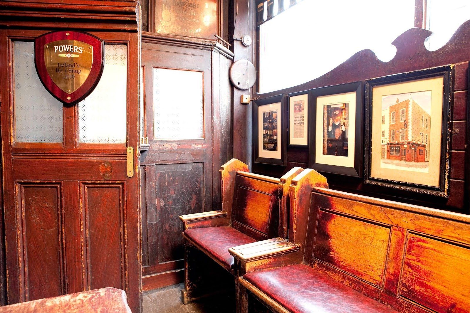 Toner's Pub Dublin bar interior