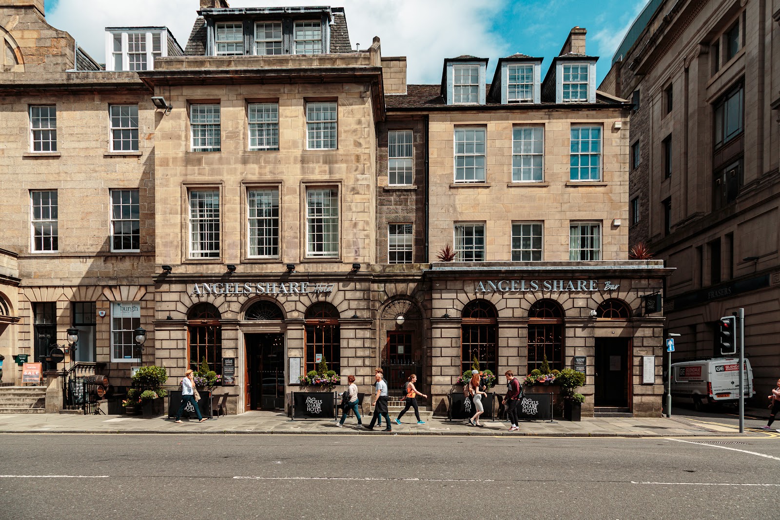 Angels Share Hotel Bar, Edinburgh