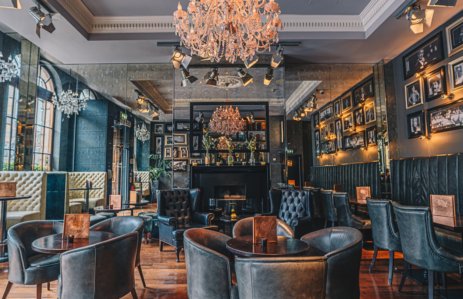 Angels Share Hotel Bar, Edinburgh