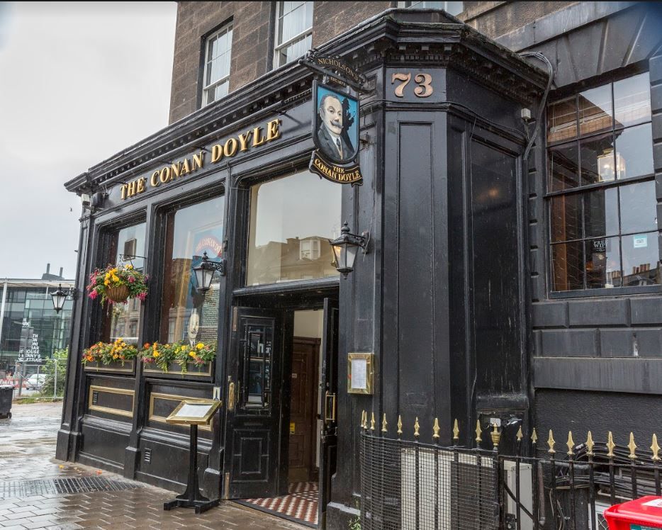 Conan Doyle Edinburgh bar interior