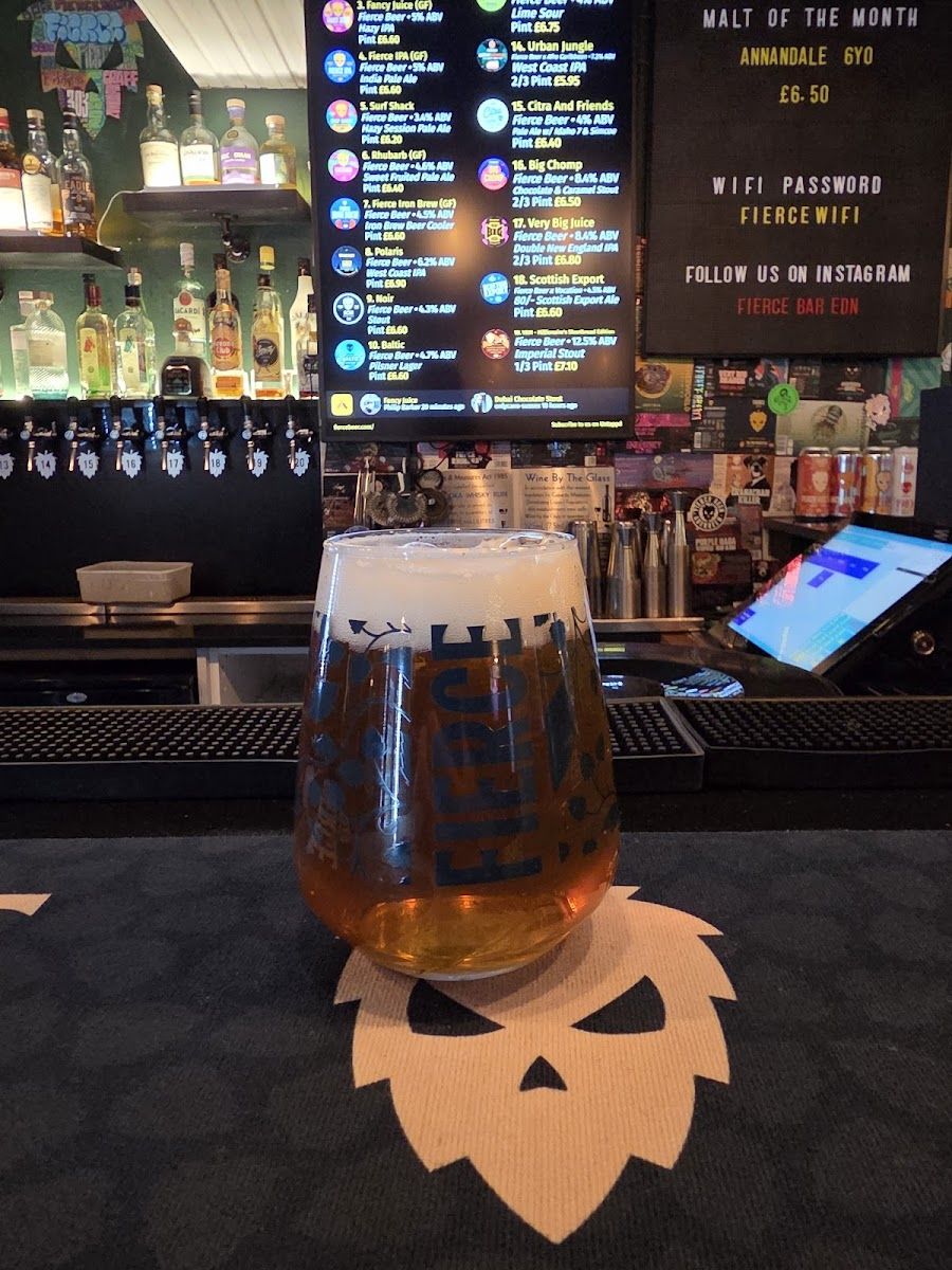 Fierce Beer Edinburgh Stockbridge atmosphere