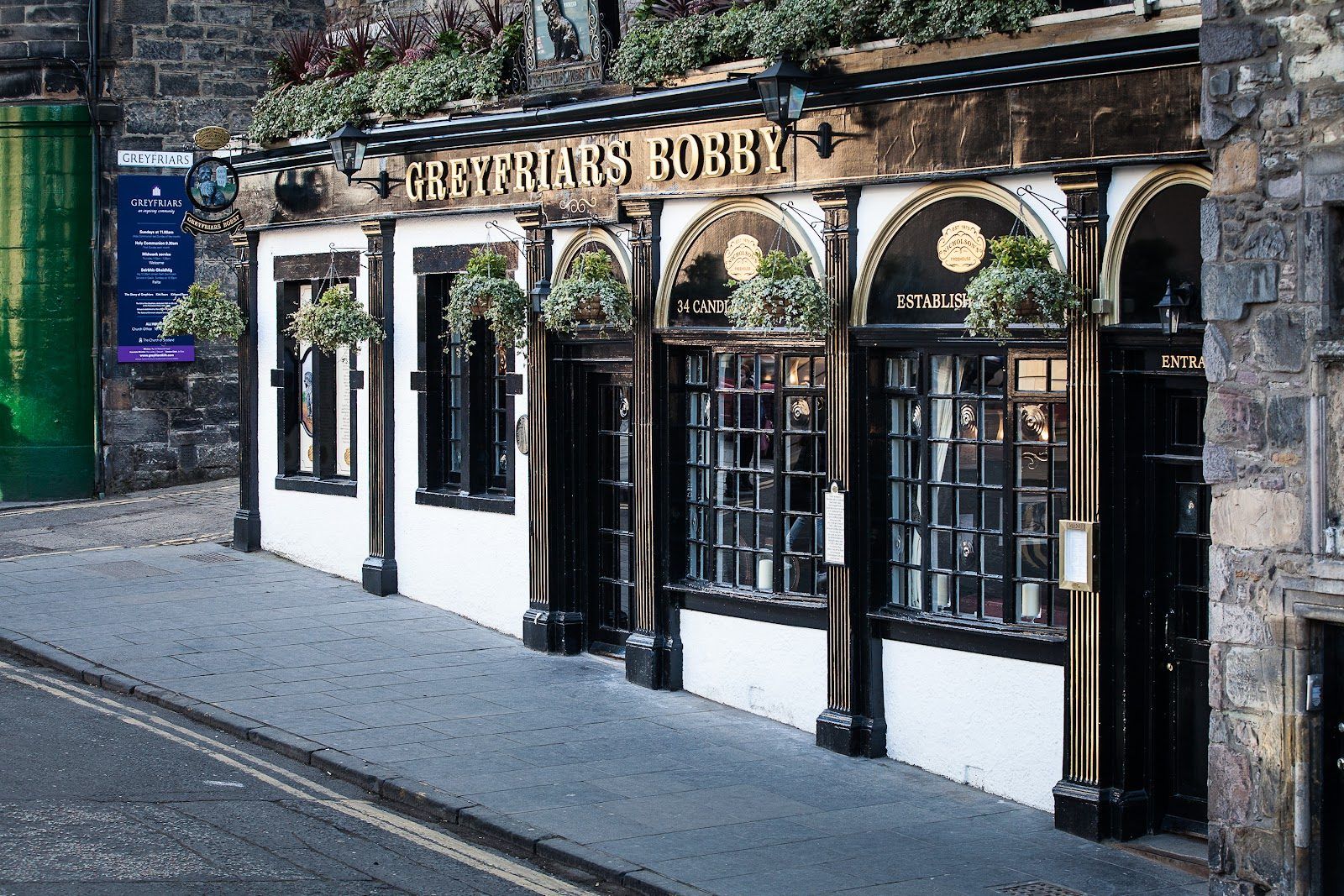 Greyfriars Bobby's Bar Edinburgh bar interior