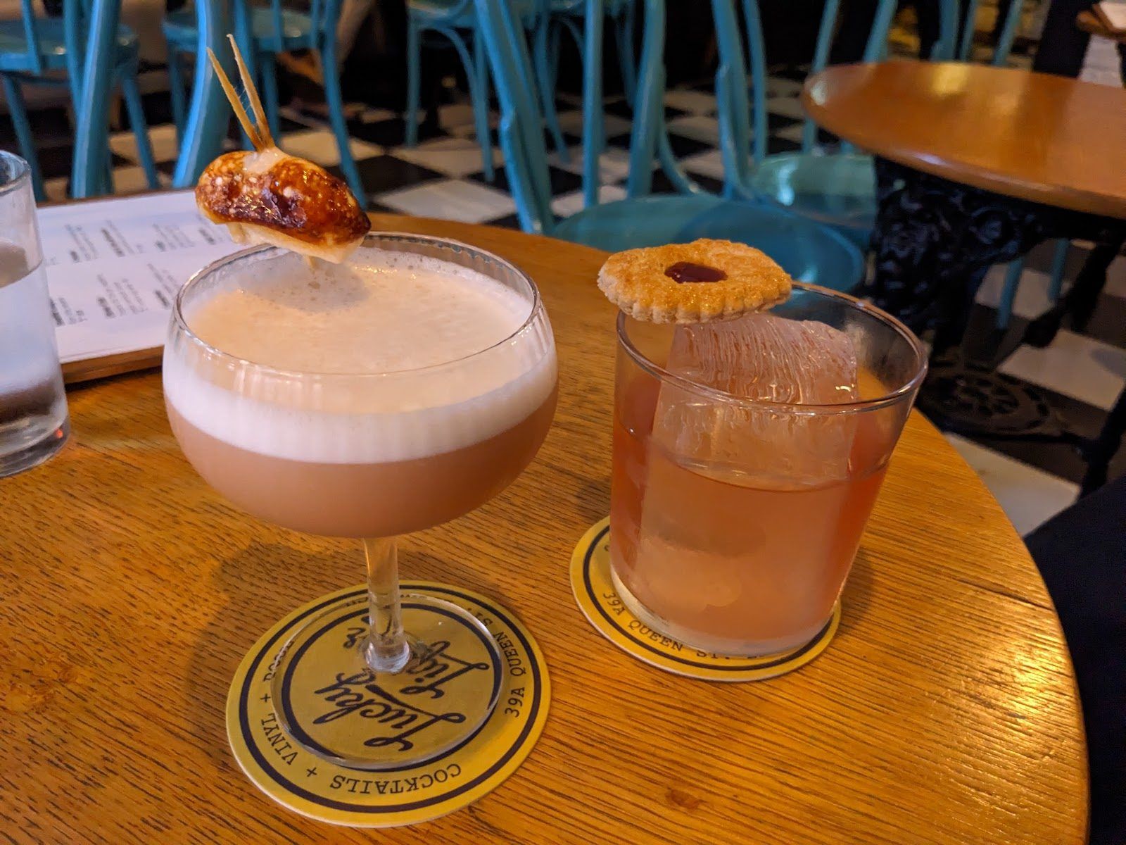 Lucky Liquor Co, Edinburgh
