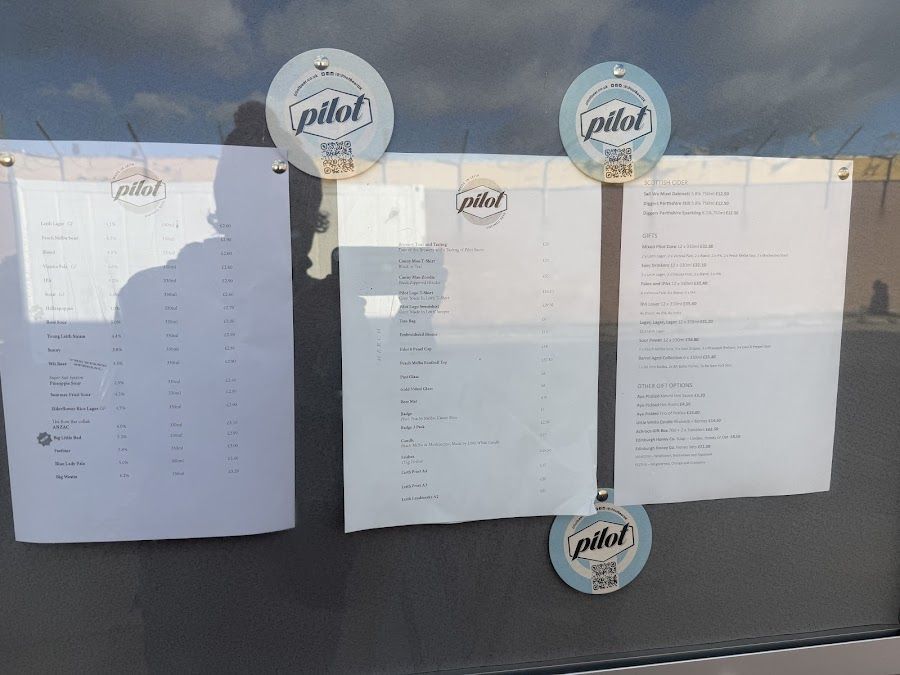 Pilot Beer Leith bar service