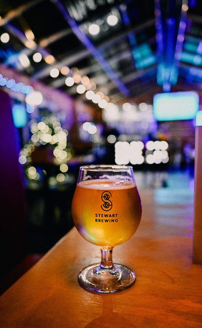 Stewart Brewing bar service