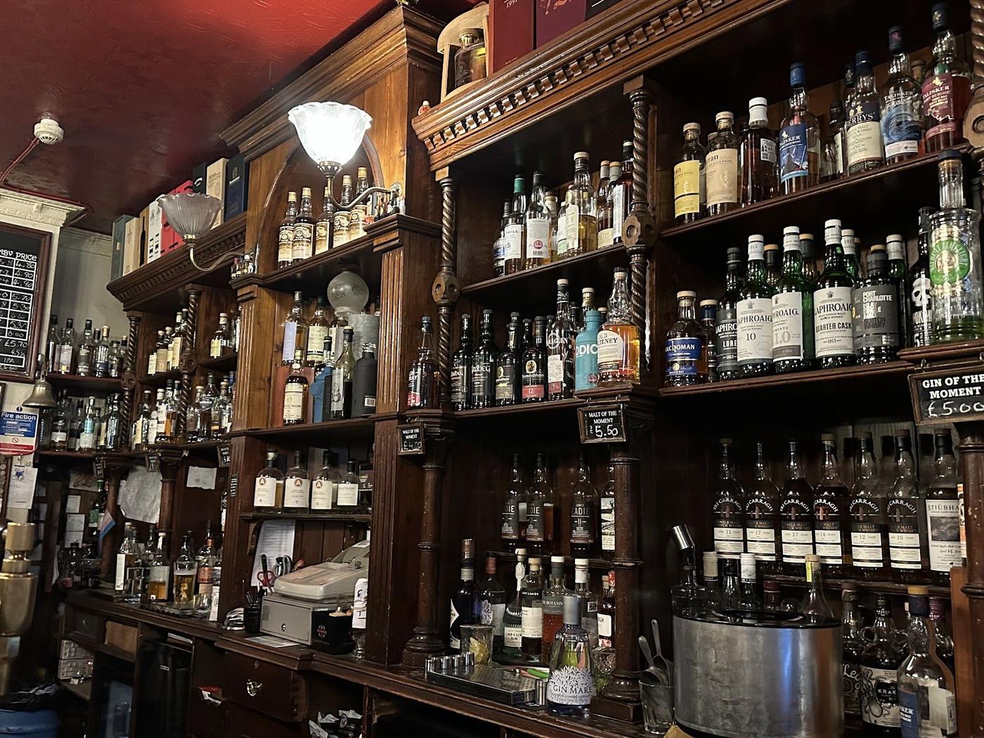 The Bow Bar, Edinburgh