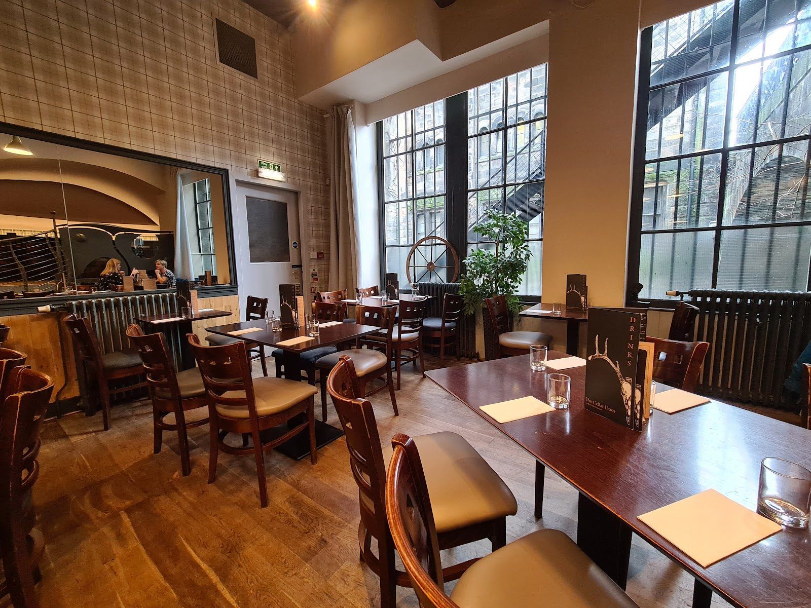 The Cellar Door Edinburgh bar interior