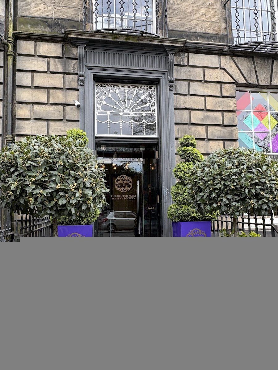 The Scotch Malt Whisky Society bar service