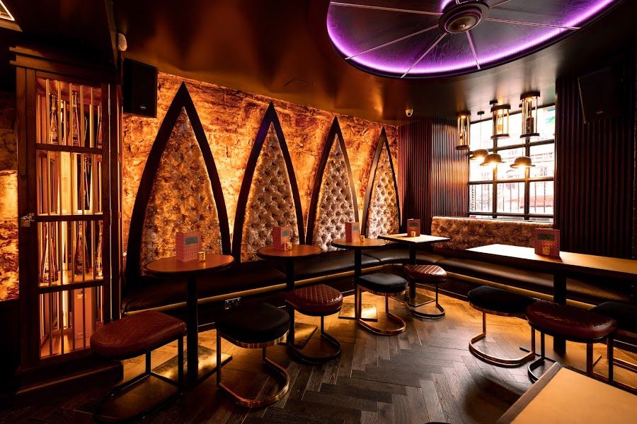 Tonic Bar New Town atmosphere