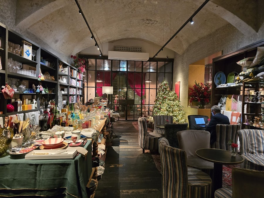 La Ménagère, Florence