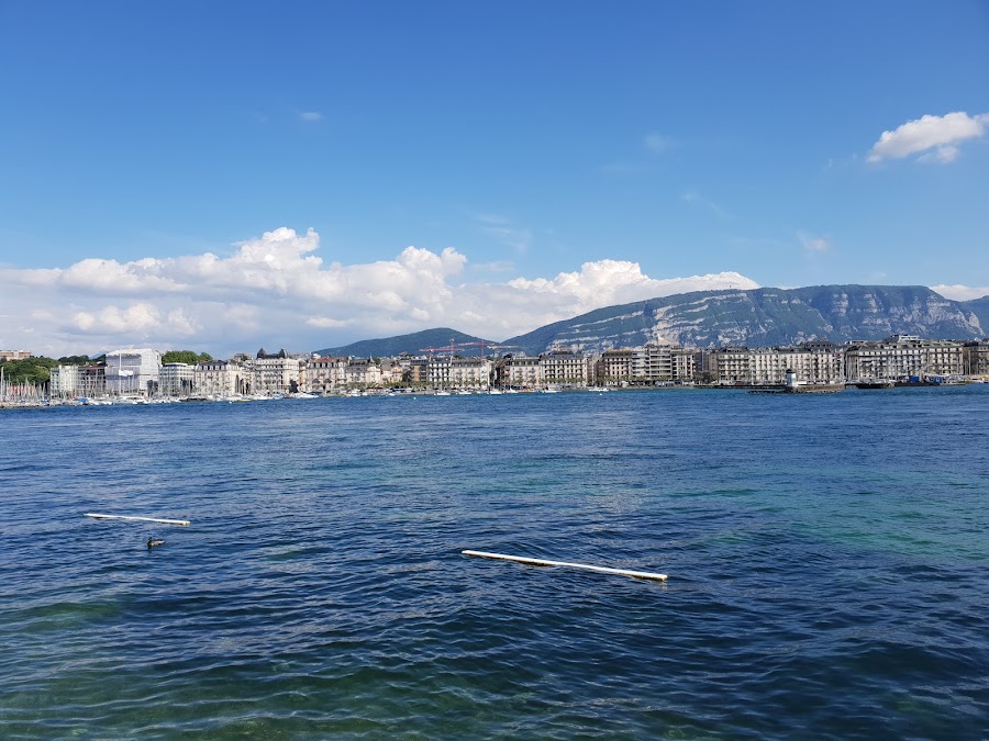 Bains des Pâquis, Geneva