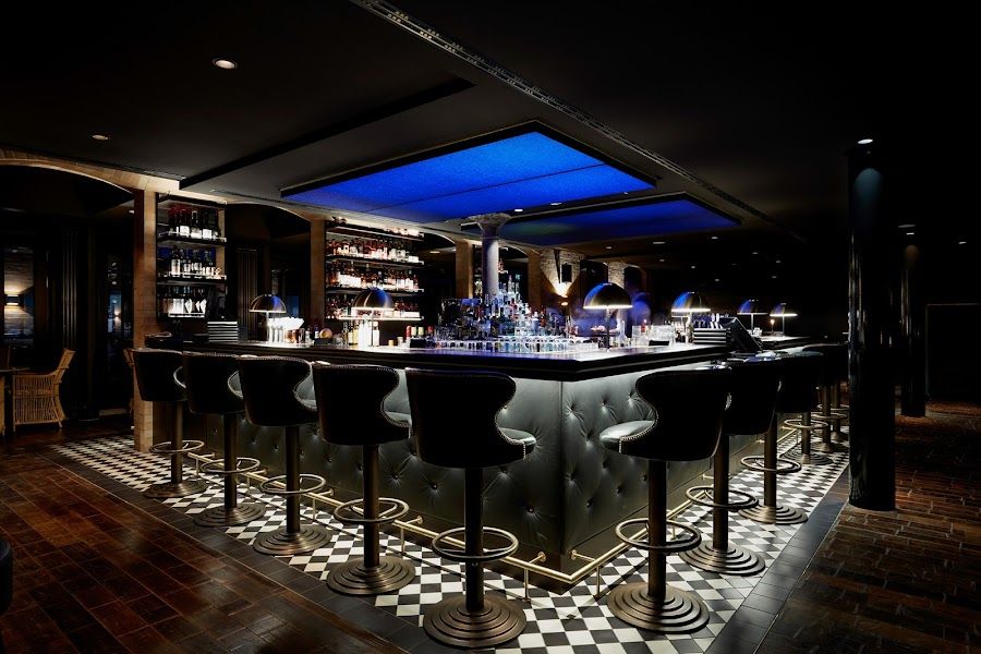 Tortue Bar bar service