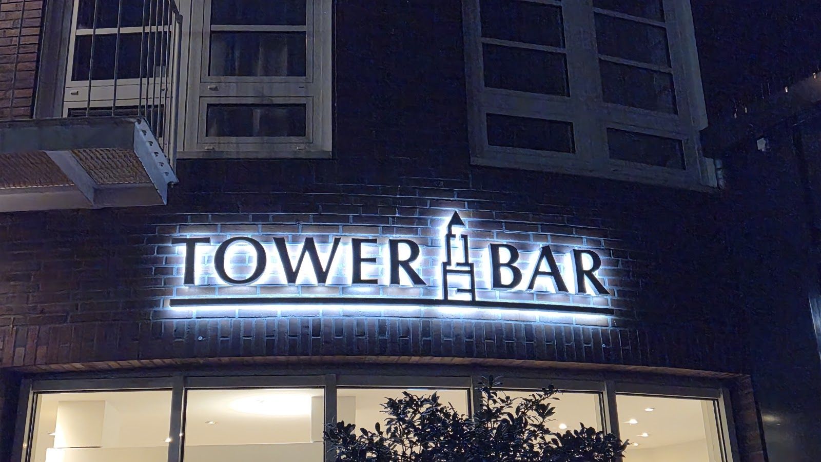Tower Bar, Hamburg