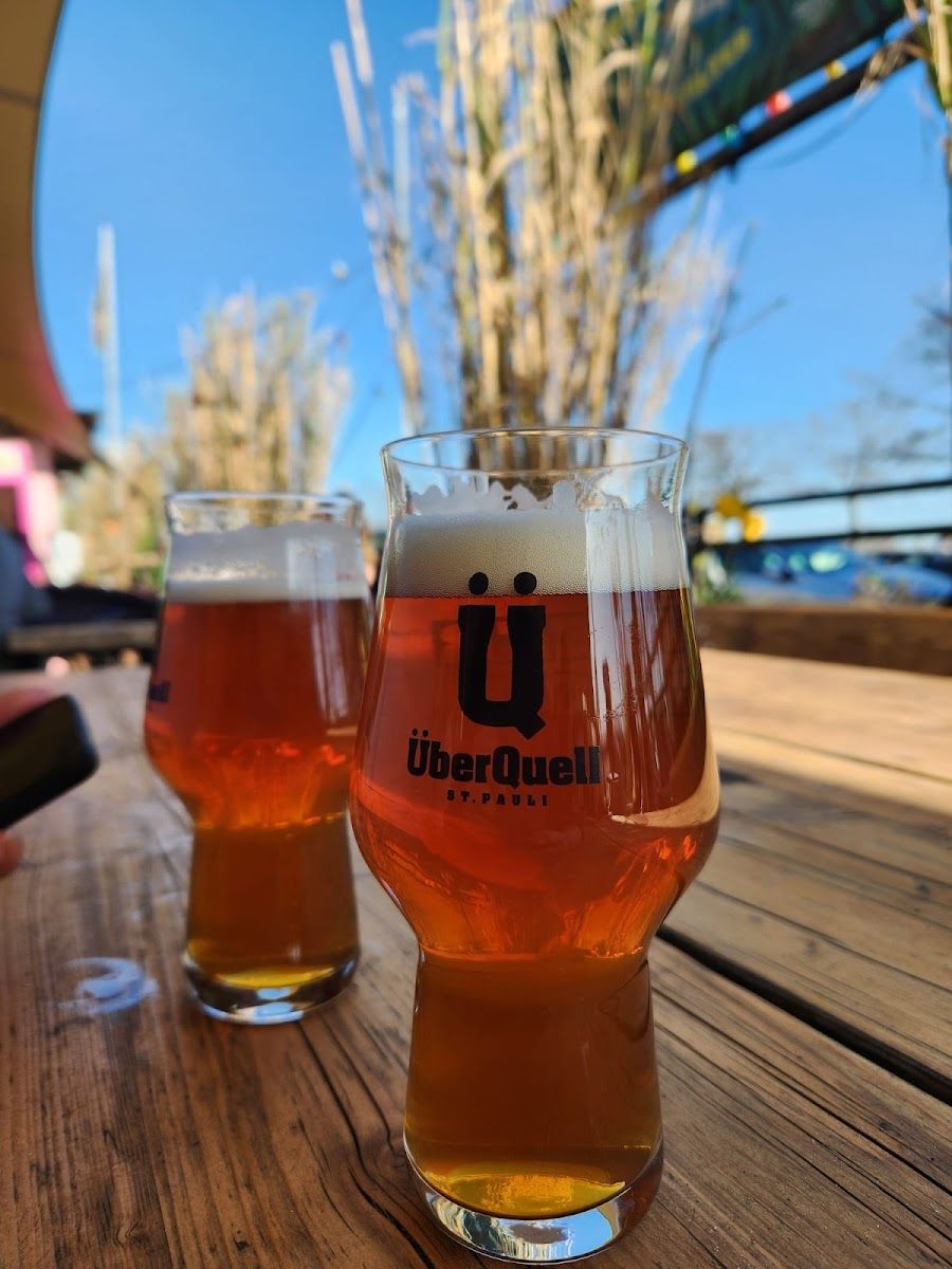 Uberseebrucken Brewery Hafencity atmosphere
