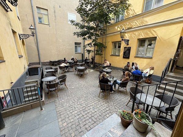 Papa Albert Helsinki