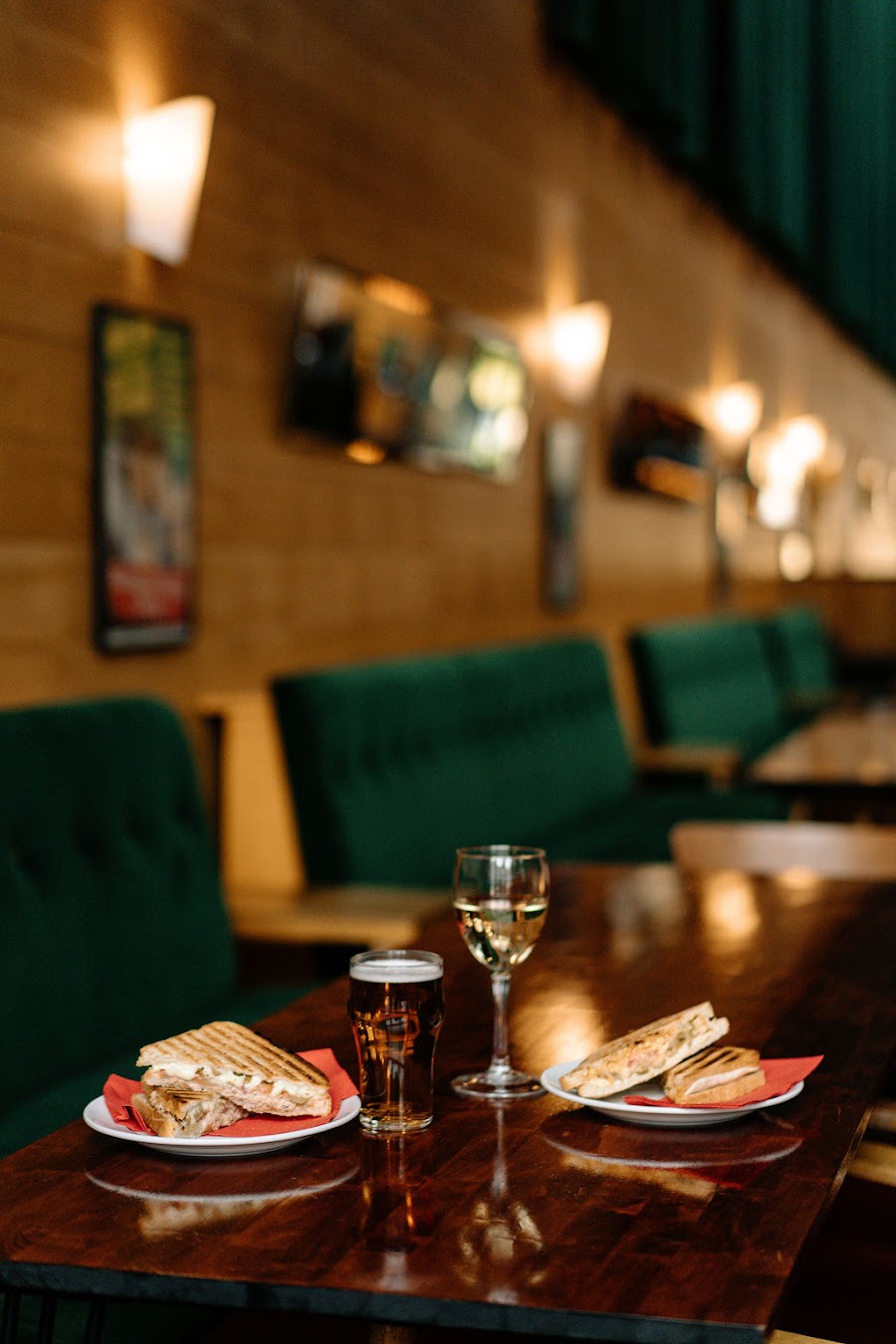 Corona Bar, Helsinki