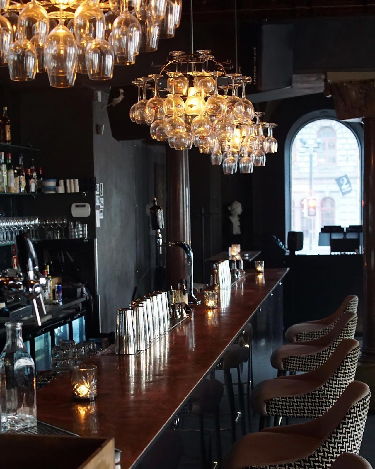 Grotesk Bar, Helsinki
