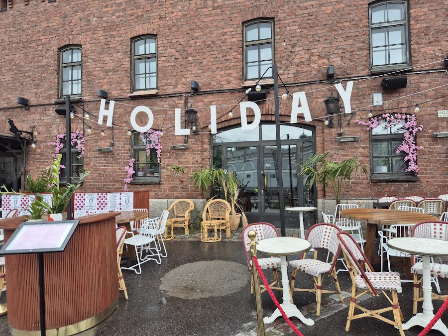 Holiday Bar, Helsinki
