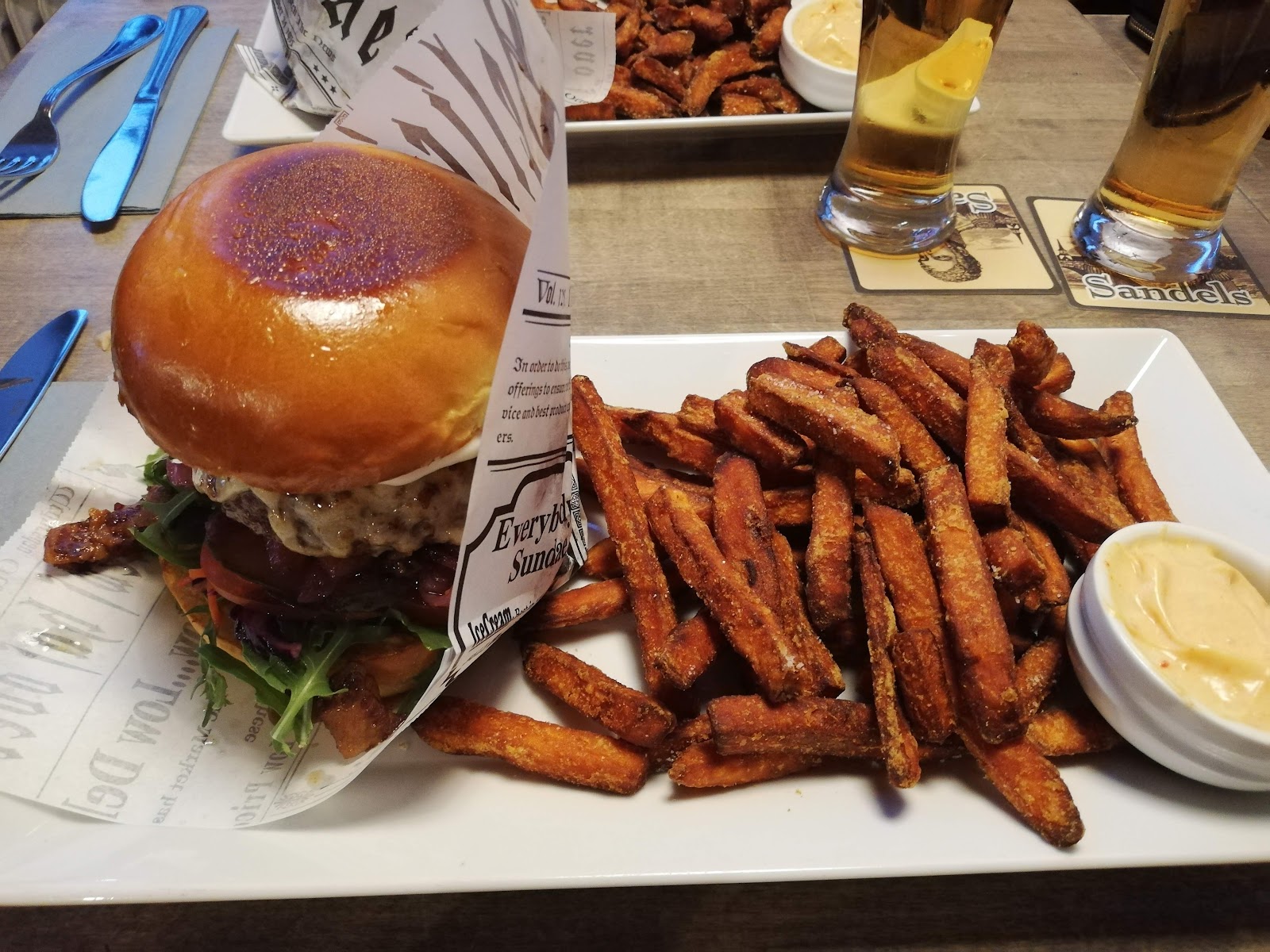 Kuja Bar &amp; Bistro, Helsinki