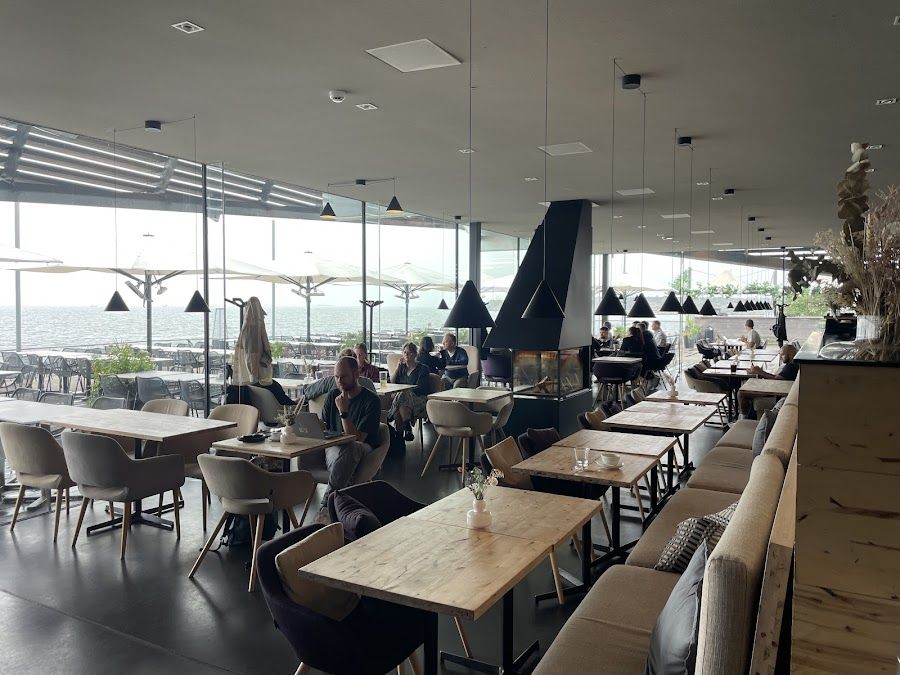 Loyly Rooftop Hernesaari atmosphere
