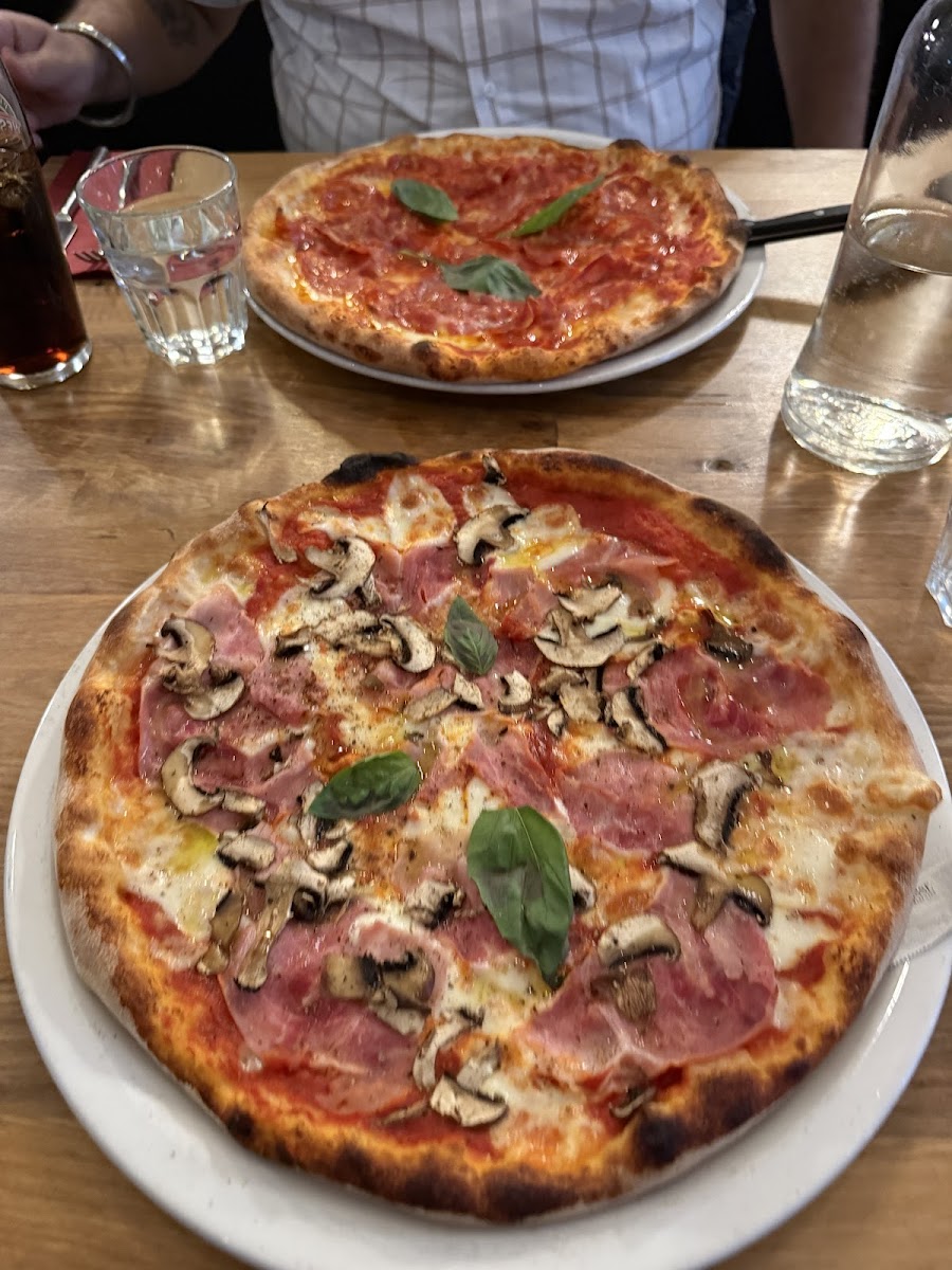 Pjazza, Helsinki