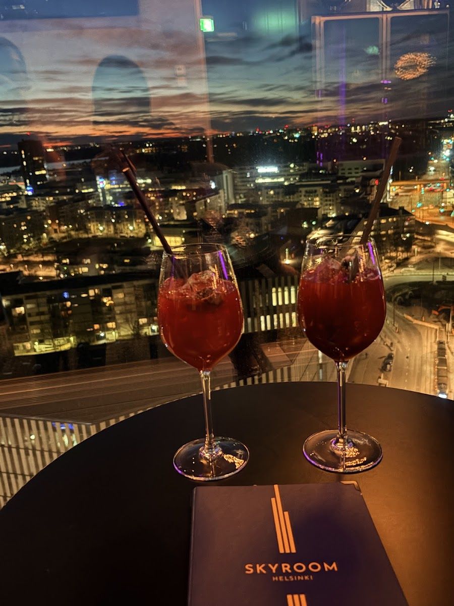 Sky Bar at Clarion Hotel Helsinki cocktail at the bar