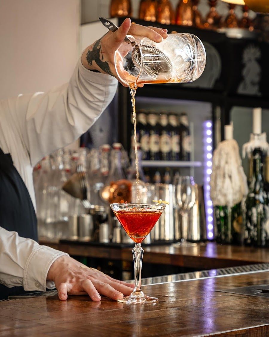 The Cock bar service