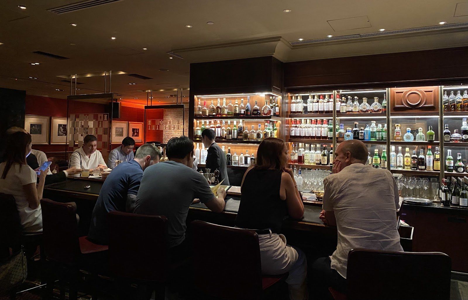 Captain's Bar, Hong Kong