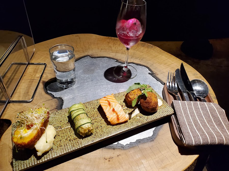 Penicillin, Hong Kong
