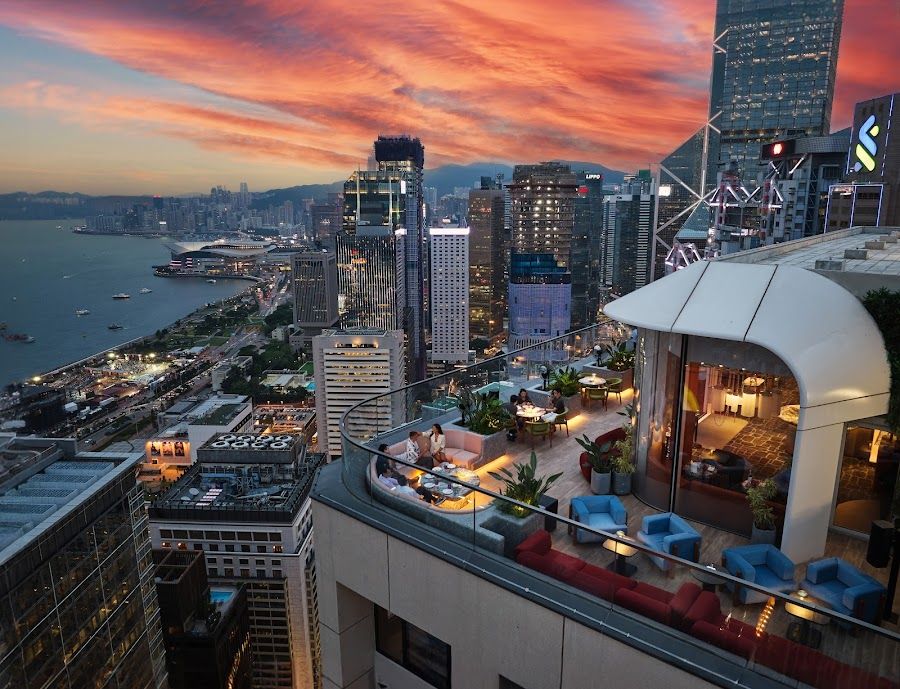 Publico Rooftop cocktail at the bar