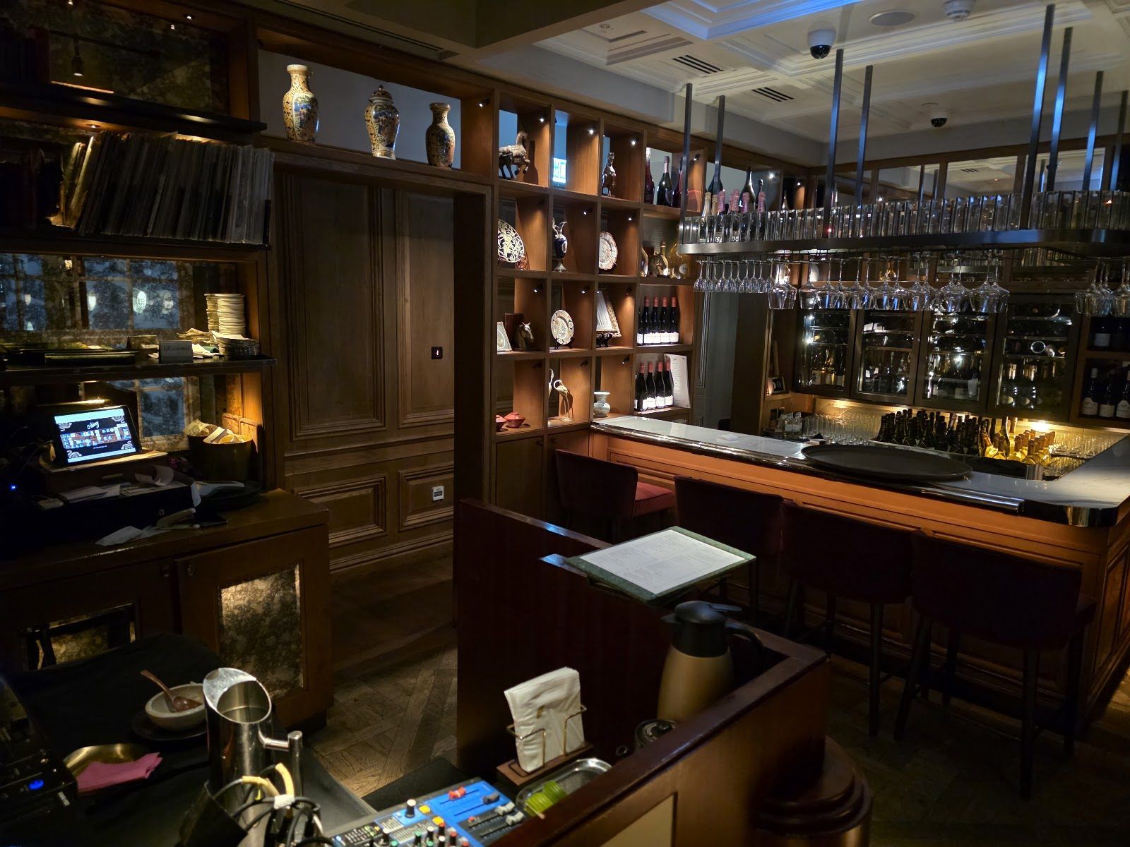 The Aubrey, Hong Kong