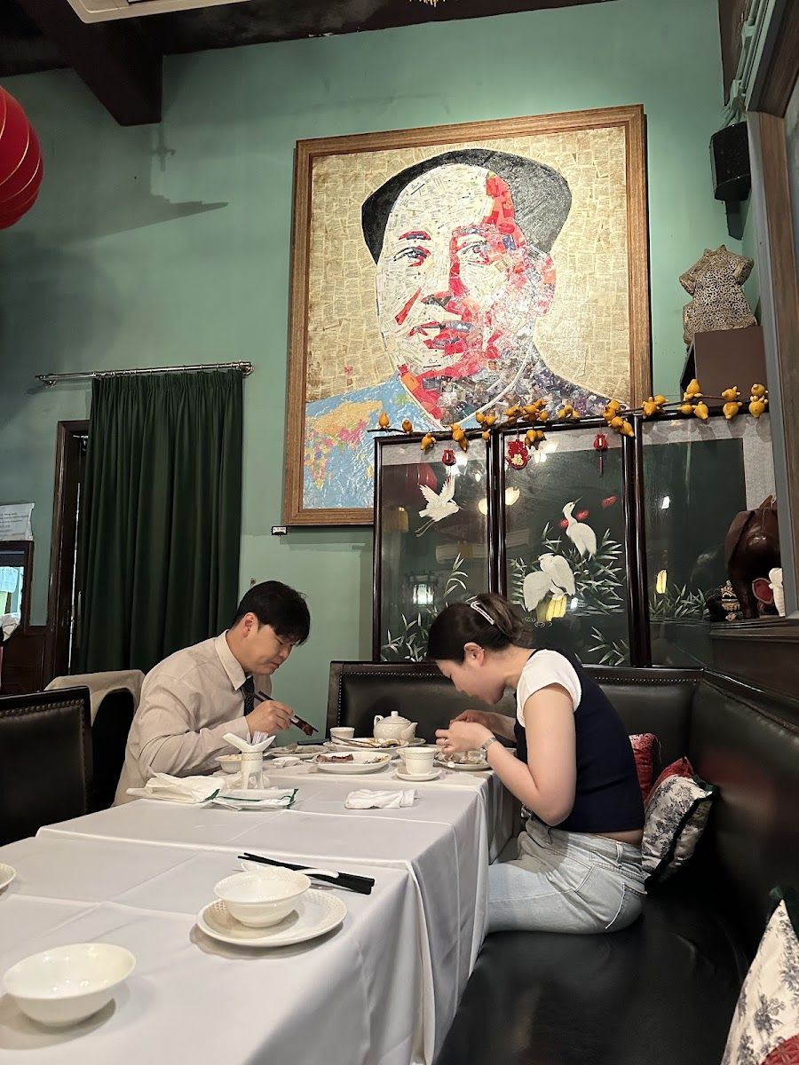 The Monogamous Chinese bar service