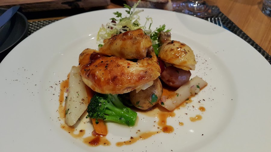 Upper Modern Bistro, Hong Kong