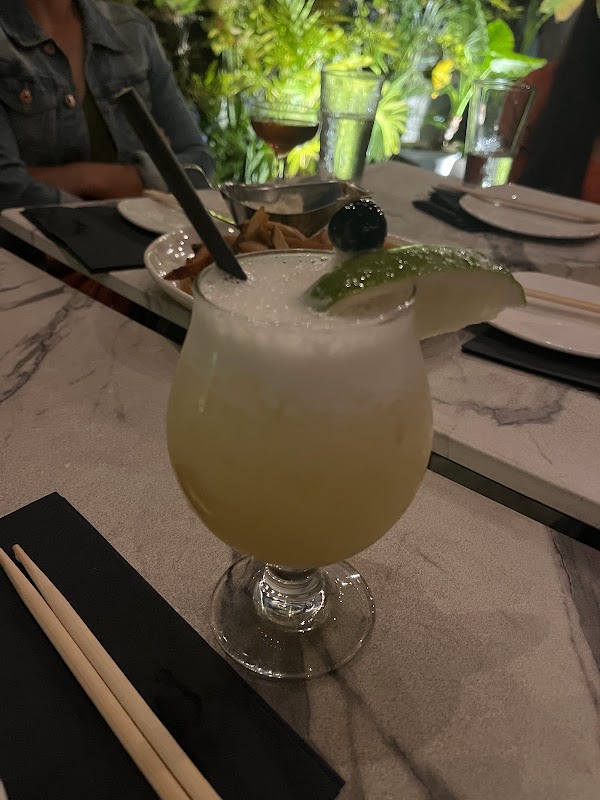 Tchin Tchin! in Honolulu