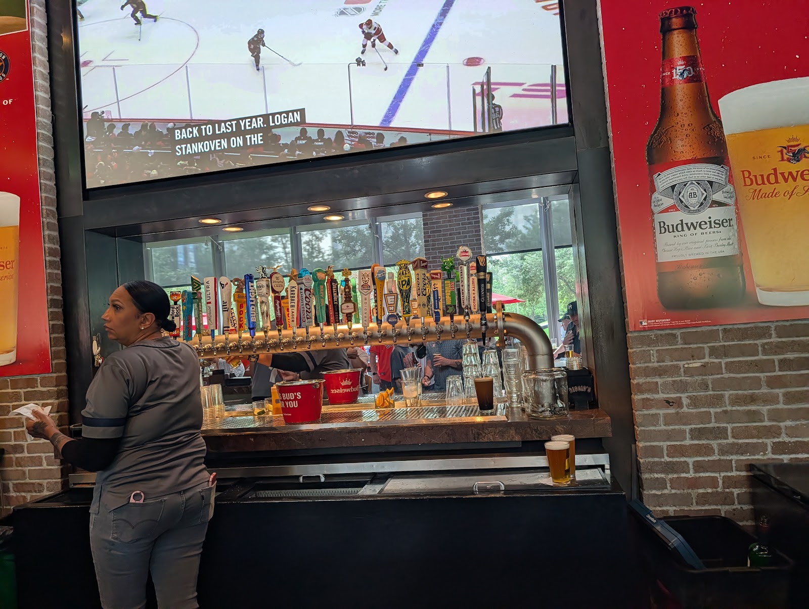 Christian's Tailgate Bar and Grill