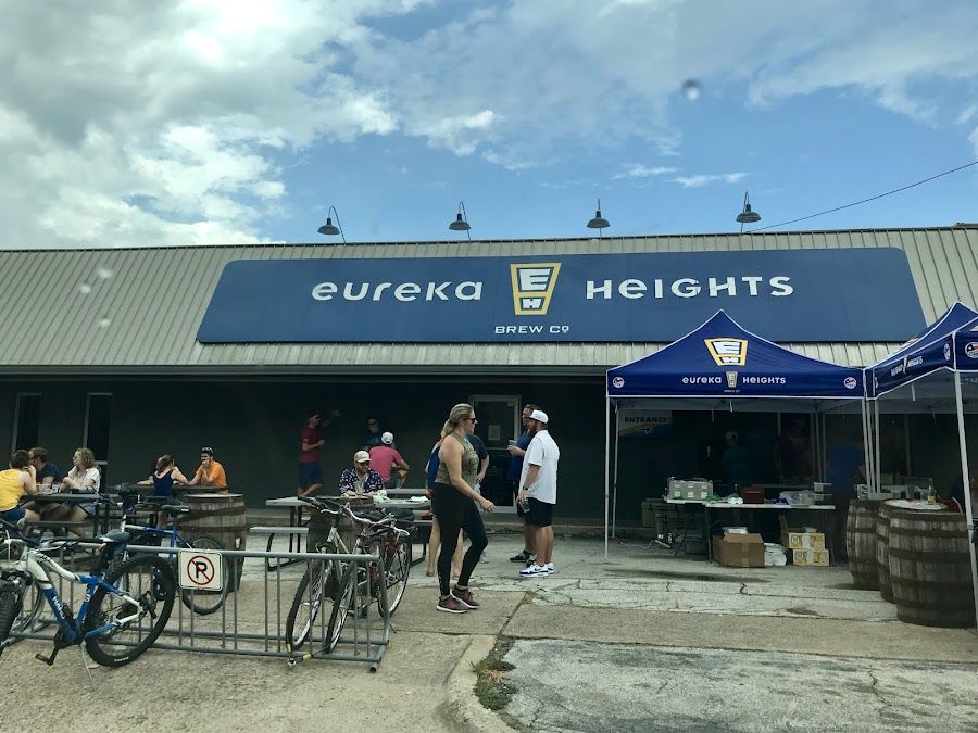 Eureka Heights Brewery Heights atmosphere