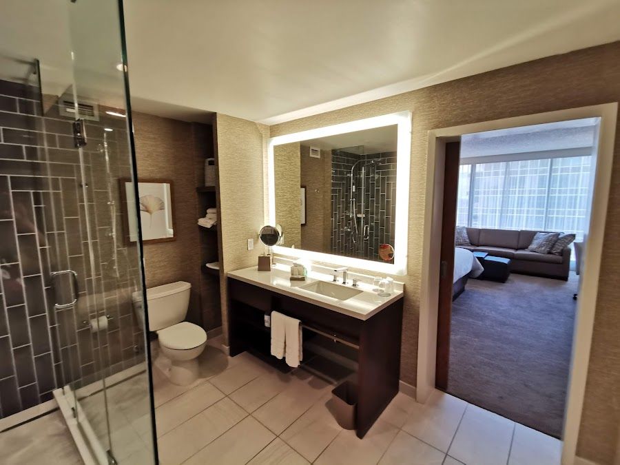 The Westin Houston Rooftop Galleria atmosphere