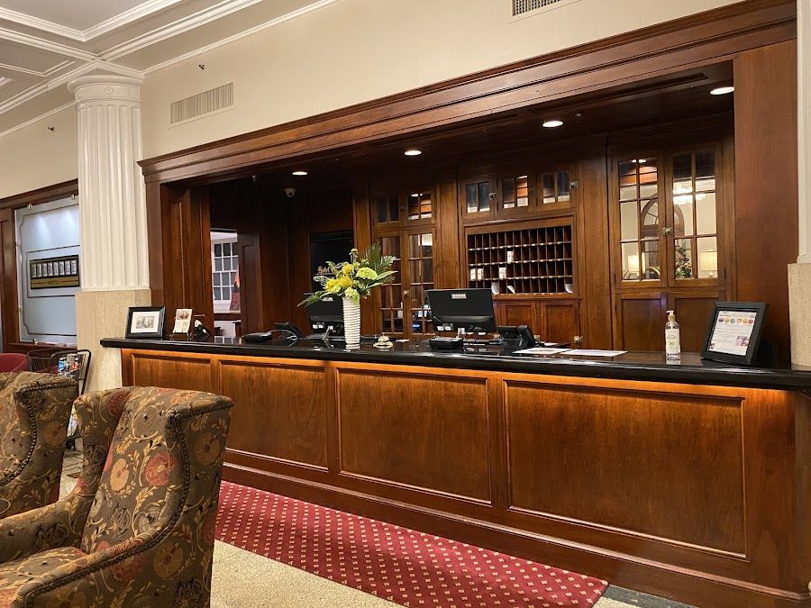 The Eldridge bar service