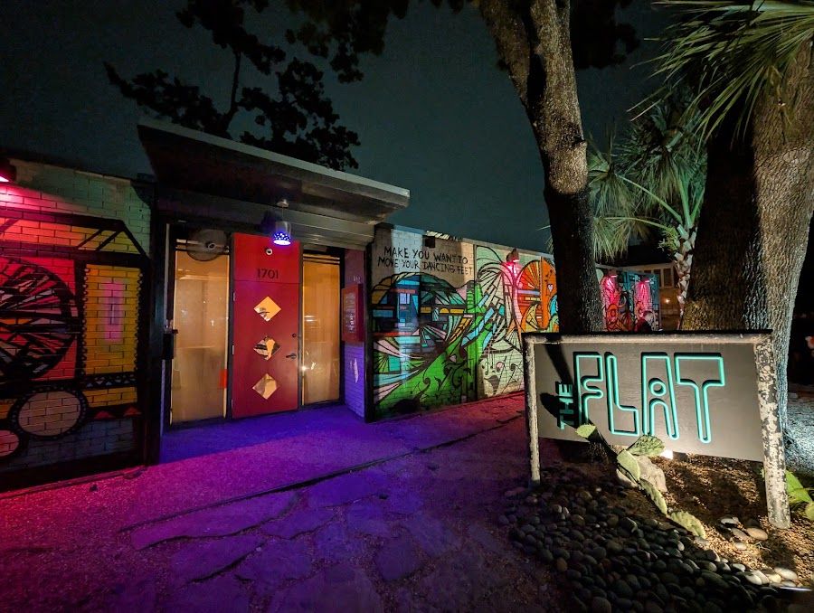 The Flat, Houston