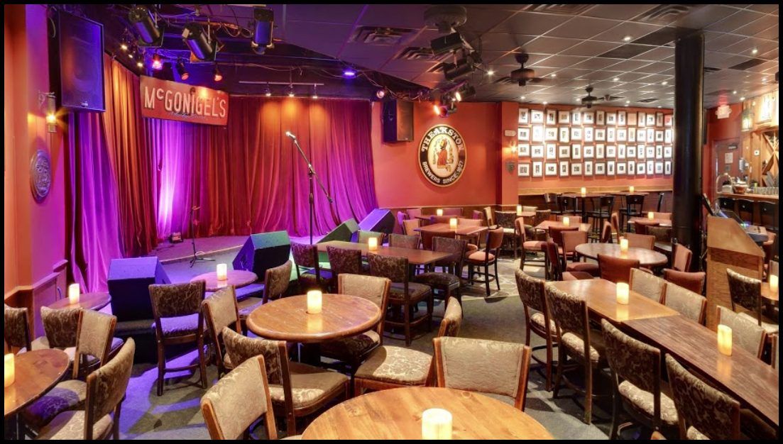 McGonigel's Mucky Duck Houston bar interior